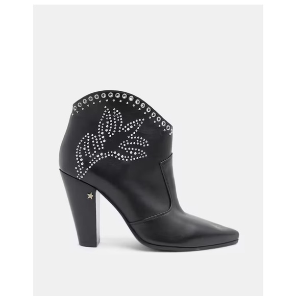 Golden Goose Boots - Picture 2 of 14